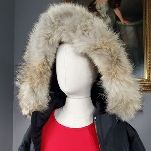NWT! Women's Legacy Down Puffer Coat with Fur